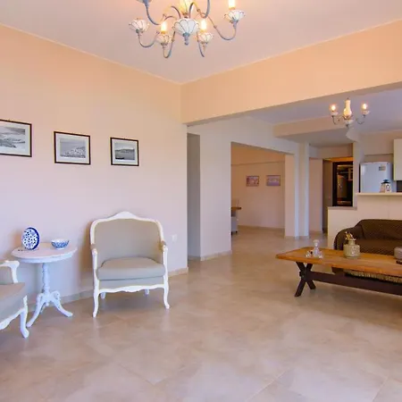 Kristallia - Elounda Seafront Vacation Rental Exterior photo